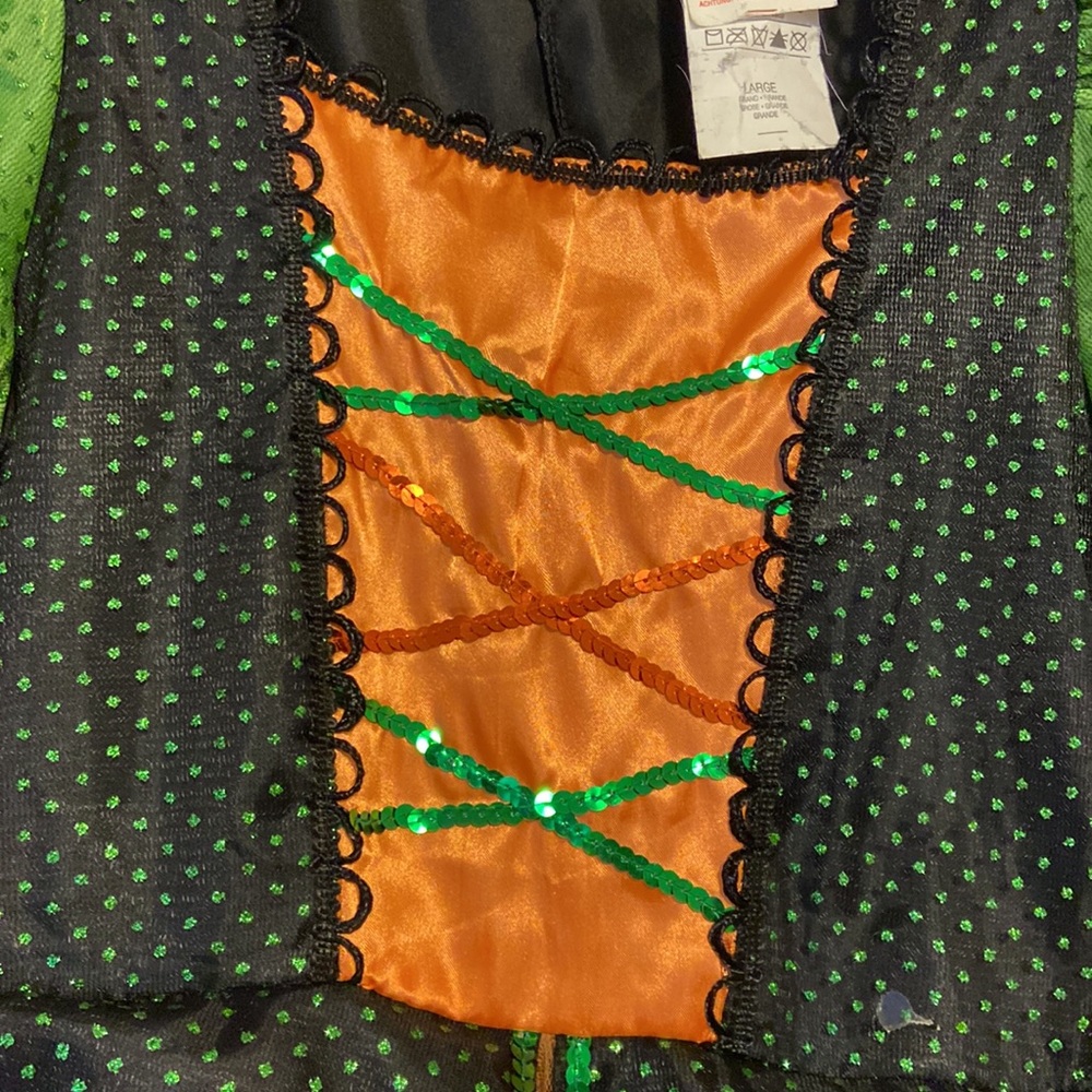 Halloween dress, lights up. - Picture 3 of 10